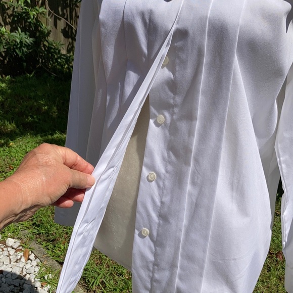 Vintage Christmas Blouse - Picture 8 of 12